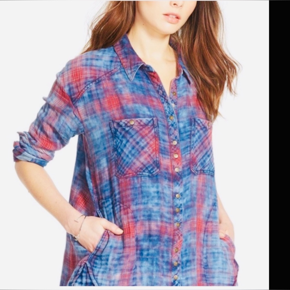Free People SZ S Dip Dye Blue and Red Plaid Button-Up Shacket